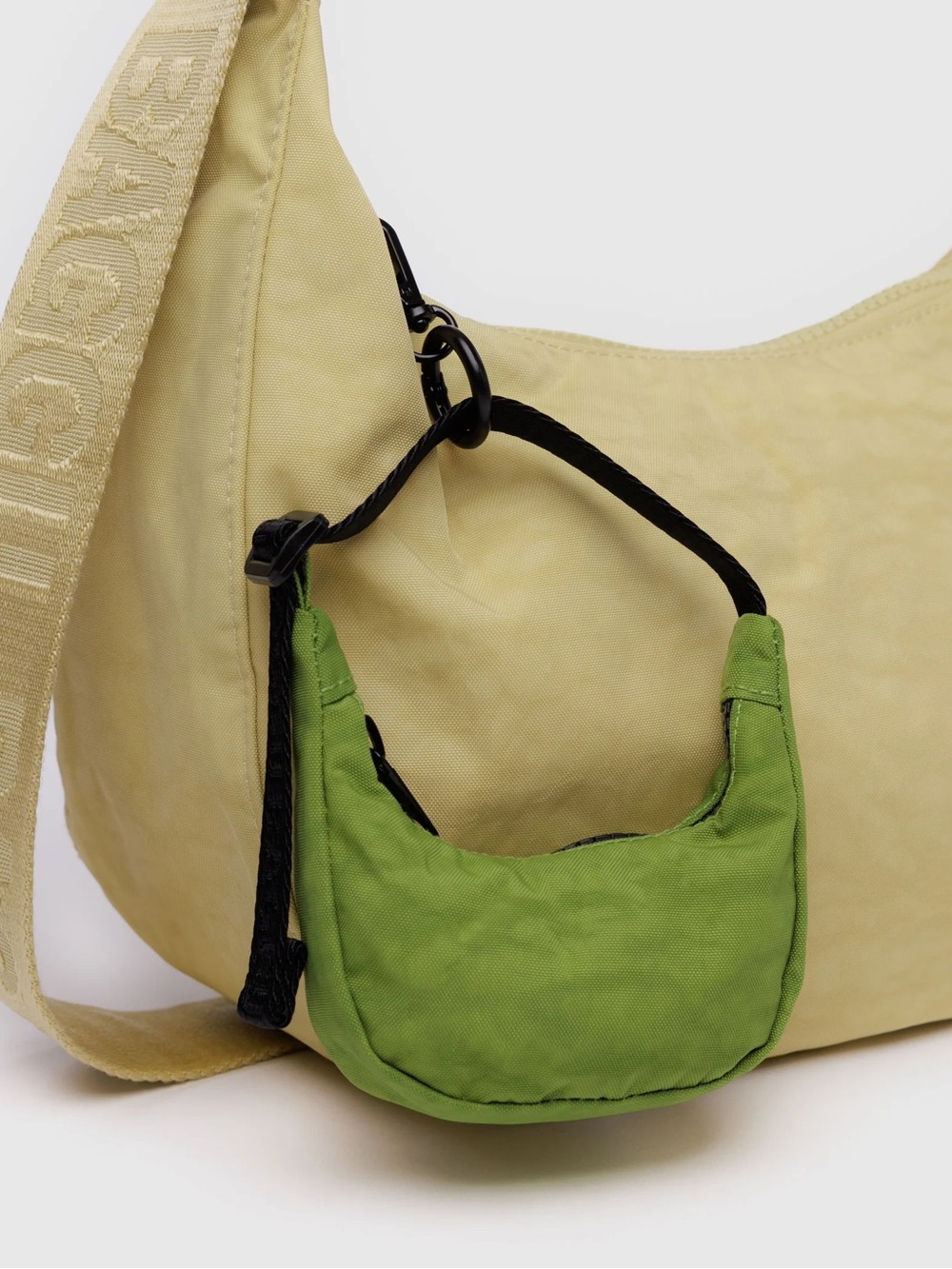 BAGGU Green Juice Crescent Bag Charm